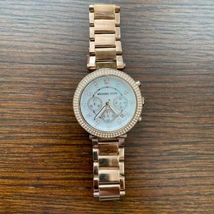 SOLD!!! Michael Kors Parker Round Watch